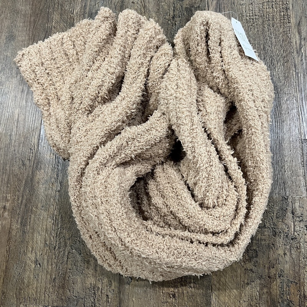 NWT Time and Tru Womens Ladies Beige Cozy Ribbed‎ Oblong Scarf One Size Soft